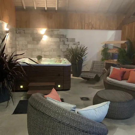 Cosy Et Chaleureux 6 Personnes *